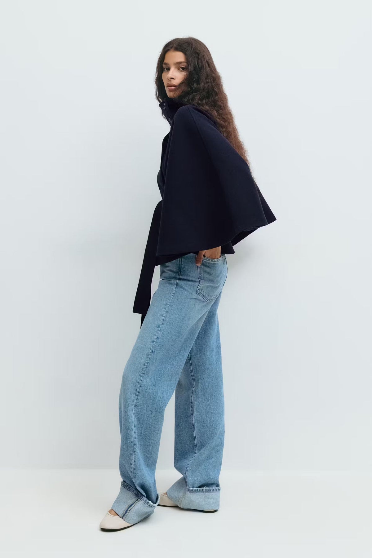 Manteau Cape Élégant à Col Montant pour Femme – Manteau Ceinturé Stylé