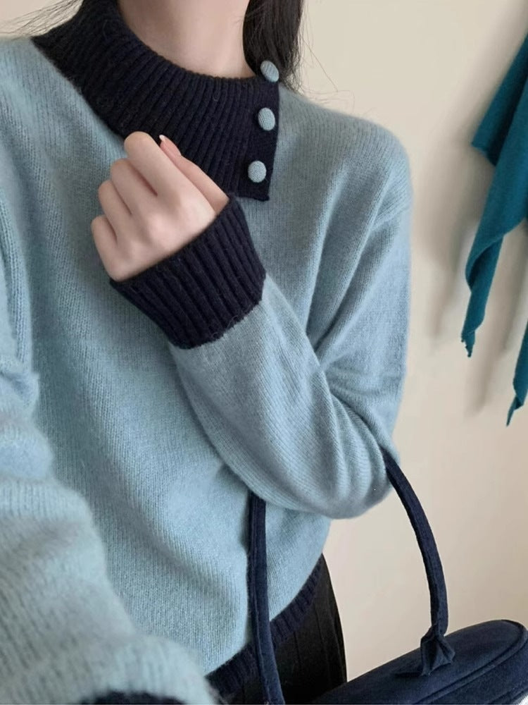 Soft women's knit top - Elegant and versatile