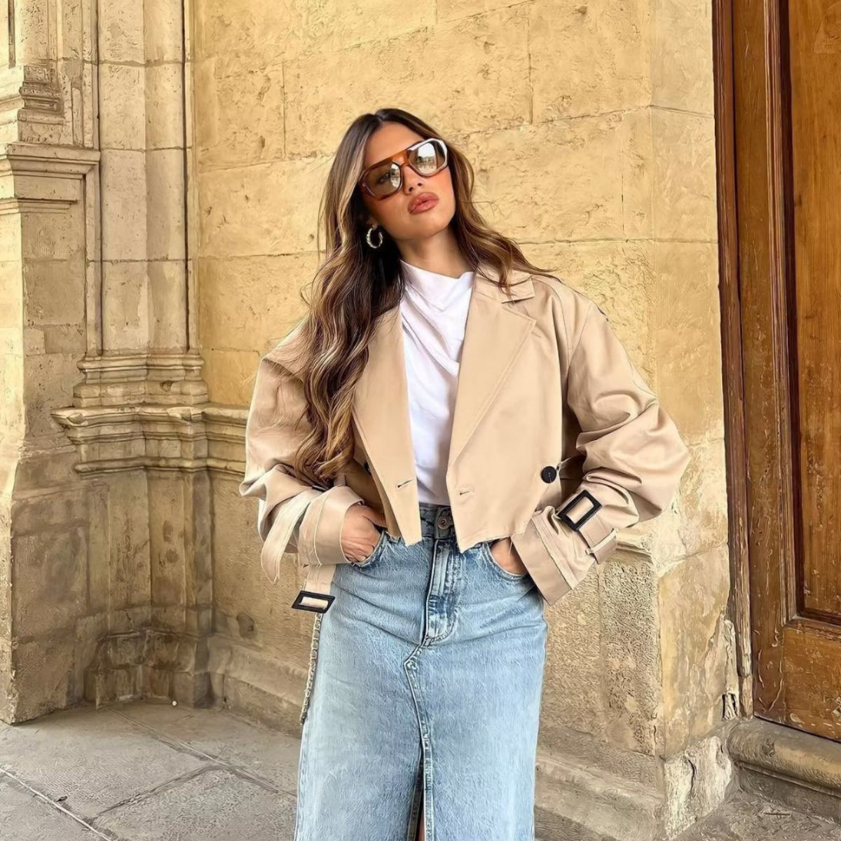 Trench Court Court pour Femme – Style Cropped Double Boutonnage avec Ceinture
