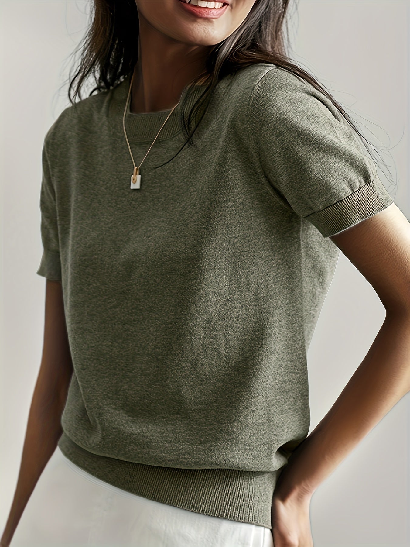 Haut en tricot classique à manches courtes pour femme
