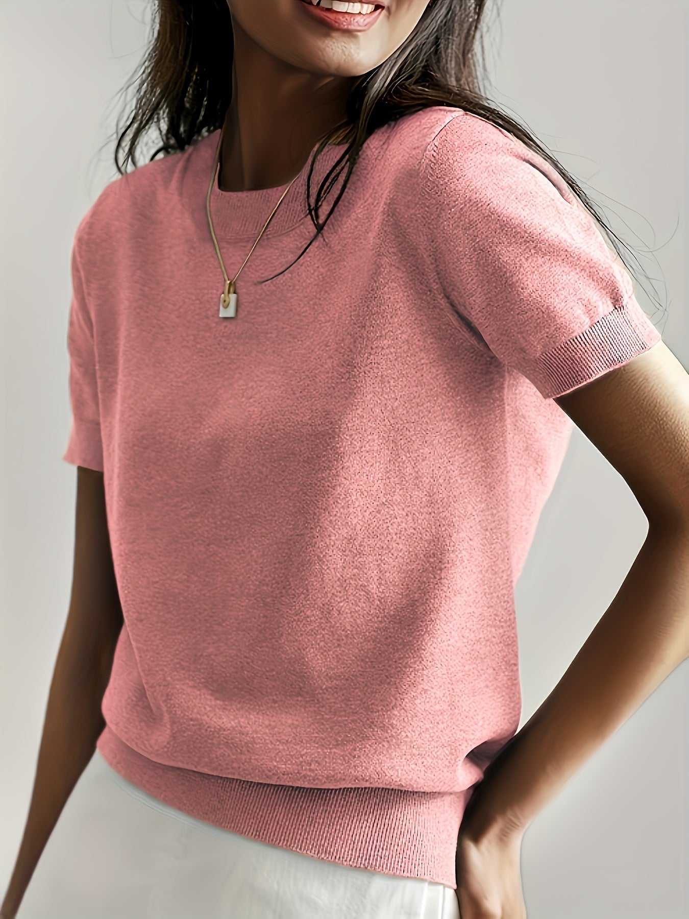 Haut en tricot classique à manches courtes pour femme