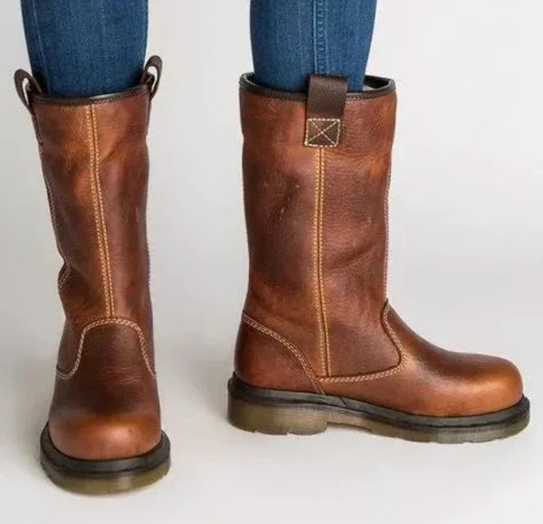 Bottes élégantes et confortables pour femme en hiver