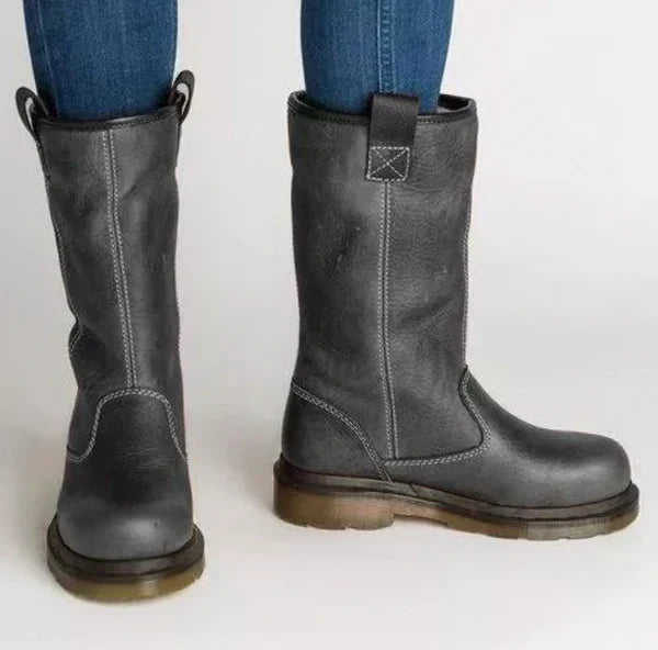 Bottes élégantes et confortables pour femme en hiver