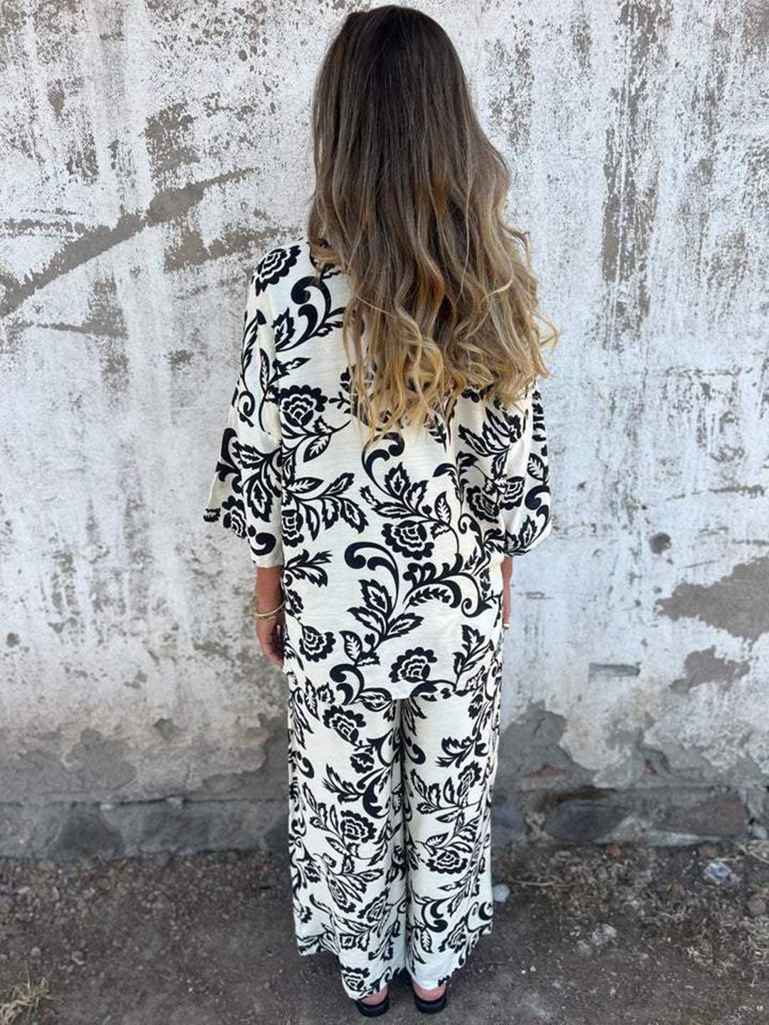 Ensemble deux pièces décontracté avec motif feuilles et pantalon large