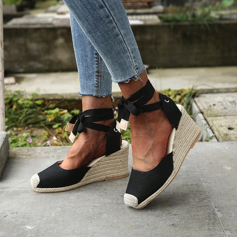 Sandales compensees femme a noeud - Elegantes et confortables