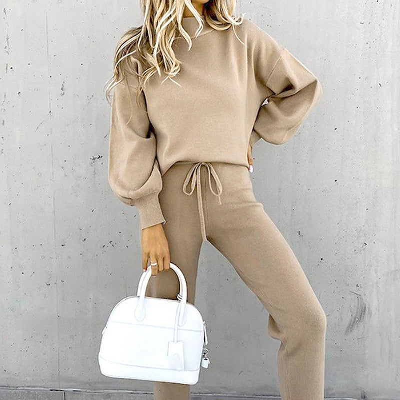 Ensemble de survêtement deux pièces élégant et confortable pour femme