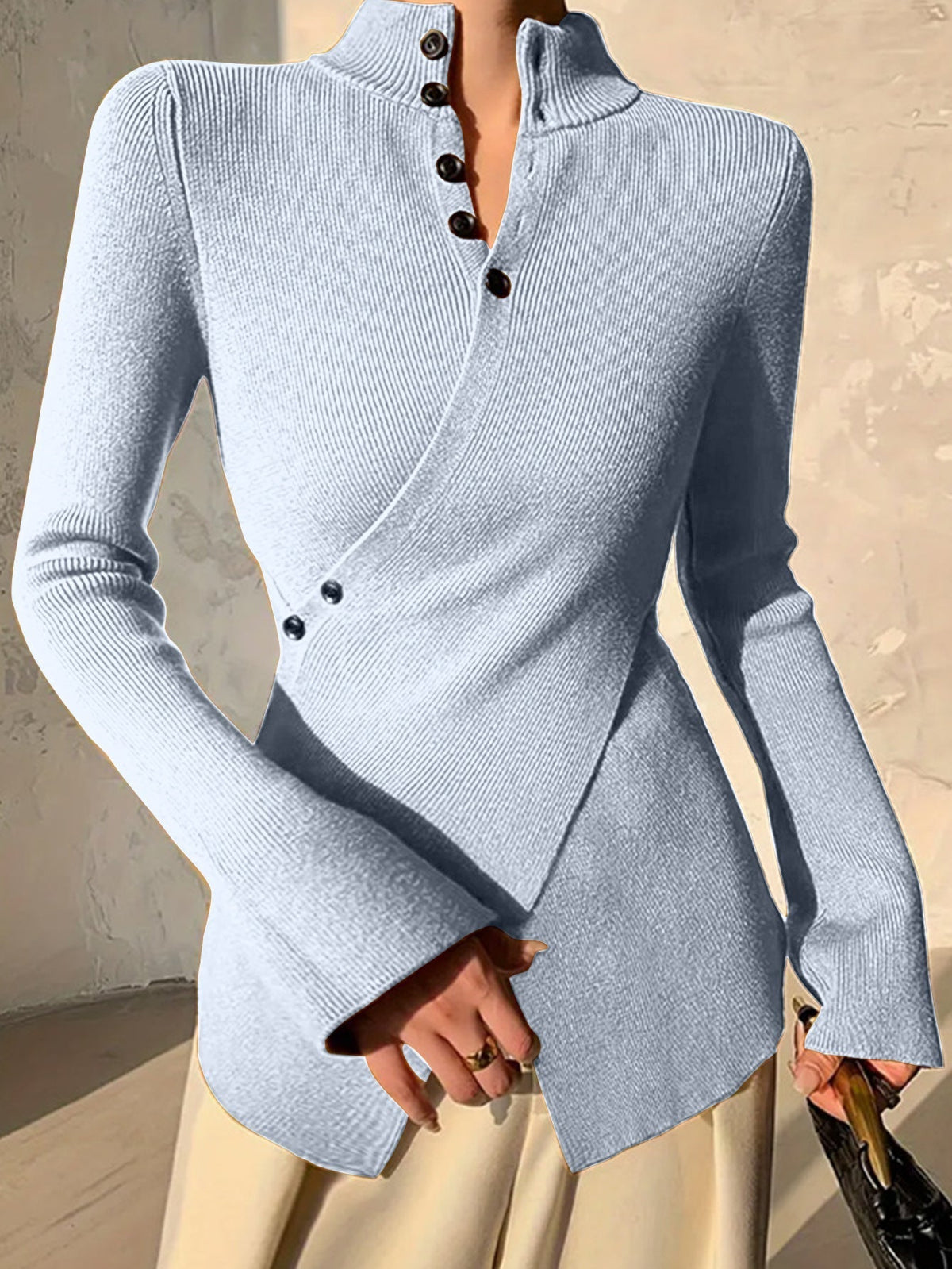 Pull cache-cœur à col montant pour femme