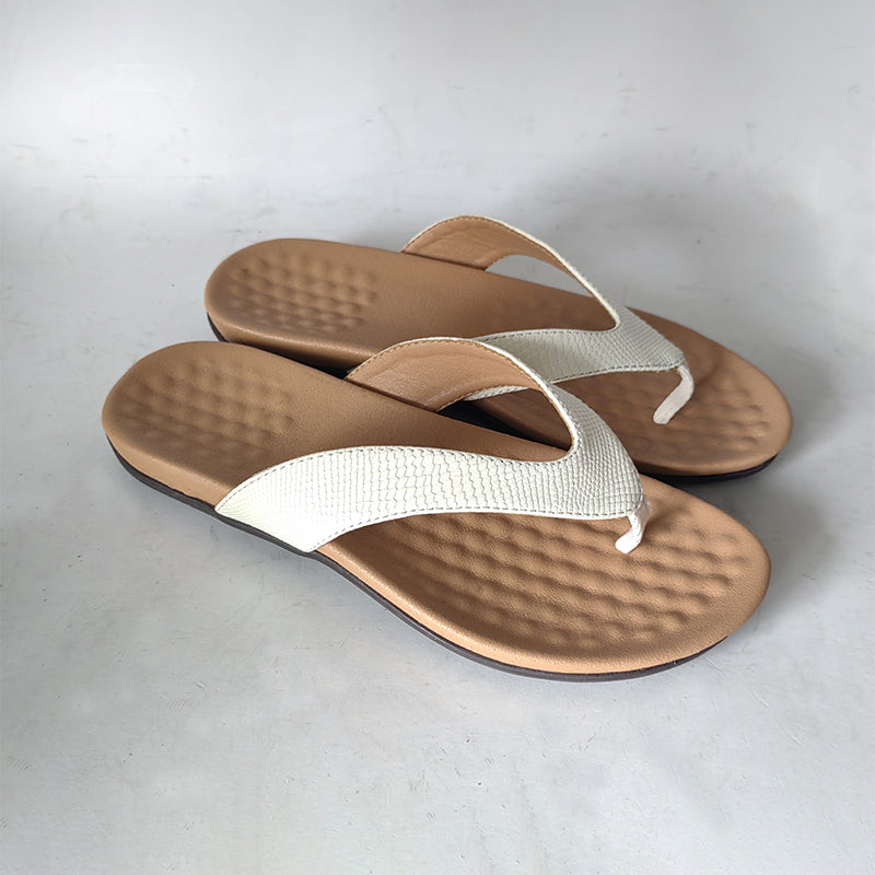 Light and comfortable summer tongs for women – Ergonomic sole and luxurious casual style
