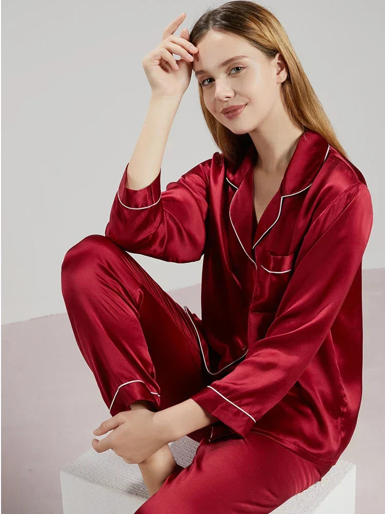 Pyjama satin femme manches longues – Ensemble confortable et élégant pour la nuit