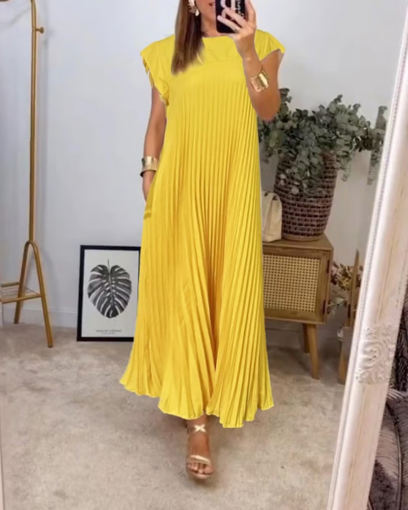 Elegant pleated maxi dress for women – Flowing and refined