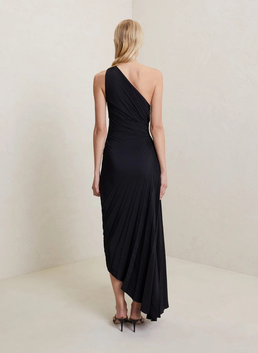 Asymmetric pleated maxi dress for women - Elegant and flowing
