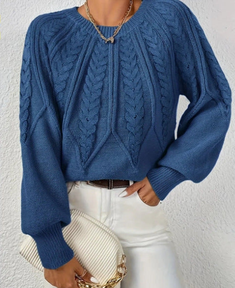 Women's crew-neck cable-knit sweater - Soft and versatile