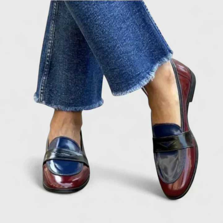 Patent leather women's loafers – Elegant and easy to match