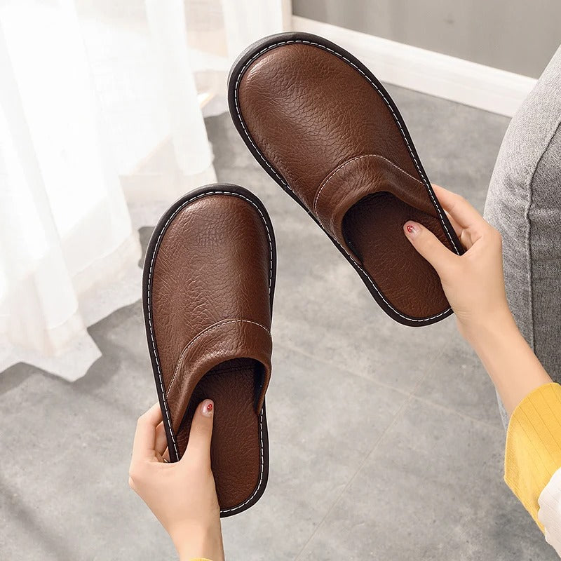 Chaussons confortables en cuir vegan – Luxe et détente