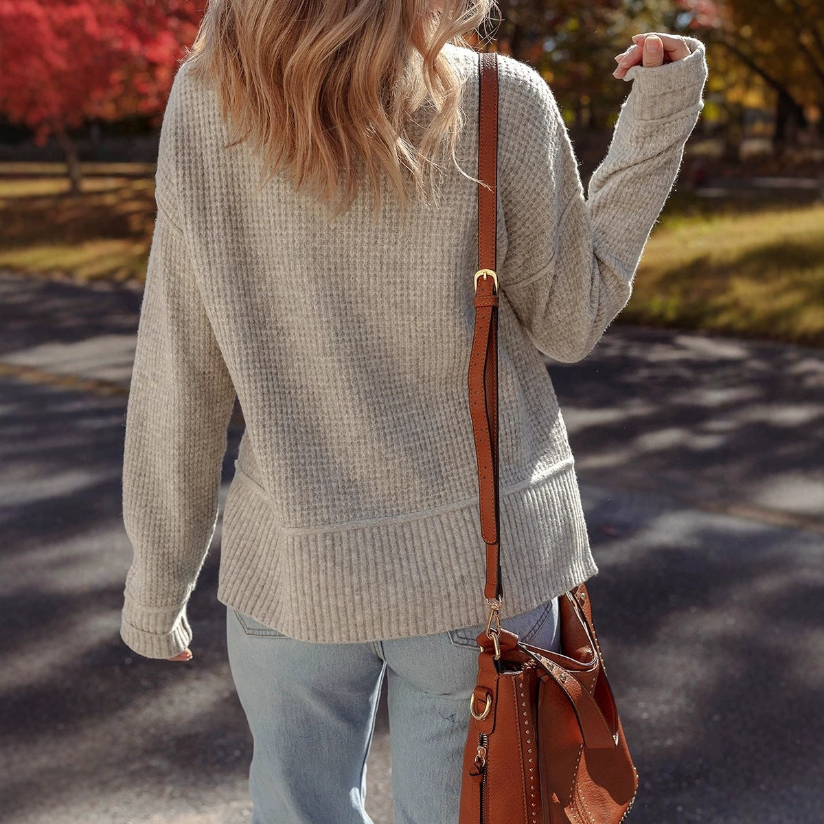 Women's thick long-sleeve top - Warm and casual