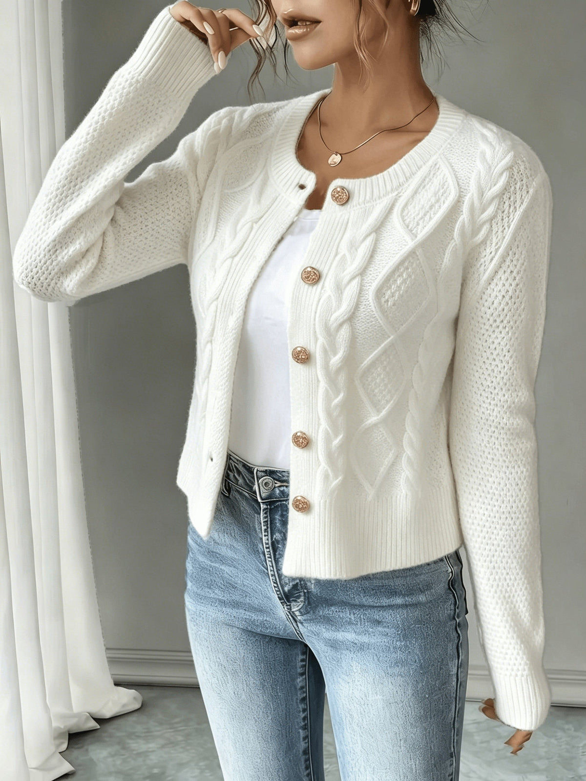 Cárdigan de punto trenzado para mujer con botones - Elegante y suave