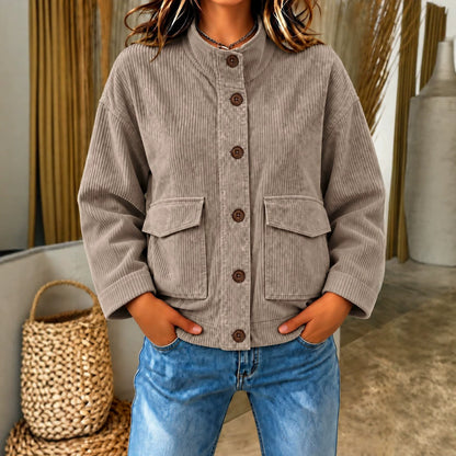 Women's corduroy shirt with pockets - Casual and practical