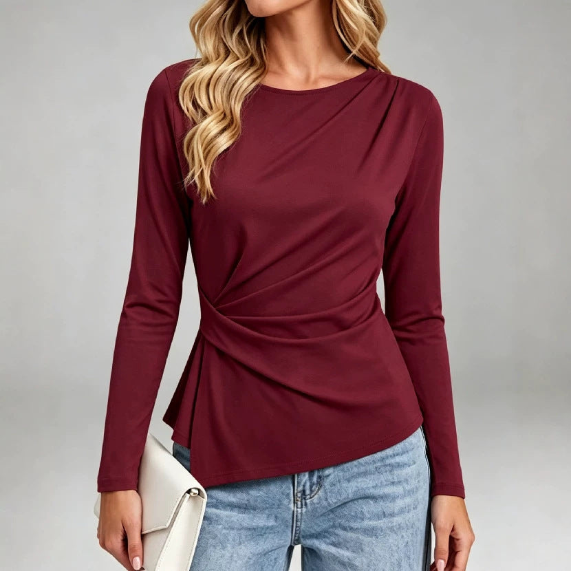 Damebluse med snoede læg og lange ærmer - Elegant og enkel