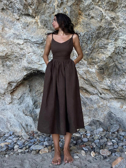 Robe d’Été Élégante en Lin Femme – Coupe Évasée Maxi Sans Manches Dos Nu