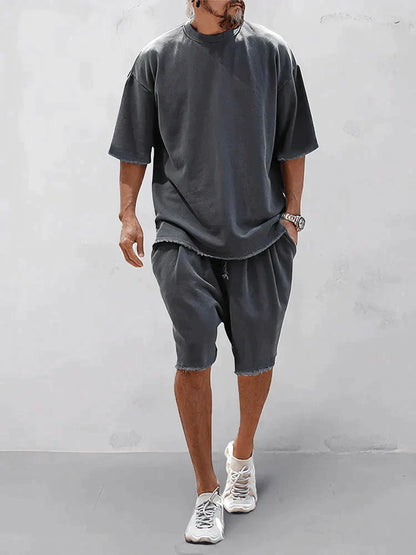 Lightweight Men's Summer Set – Comfortable and Modern Casual Outfit