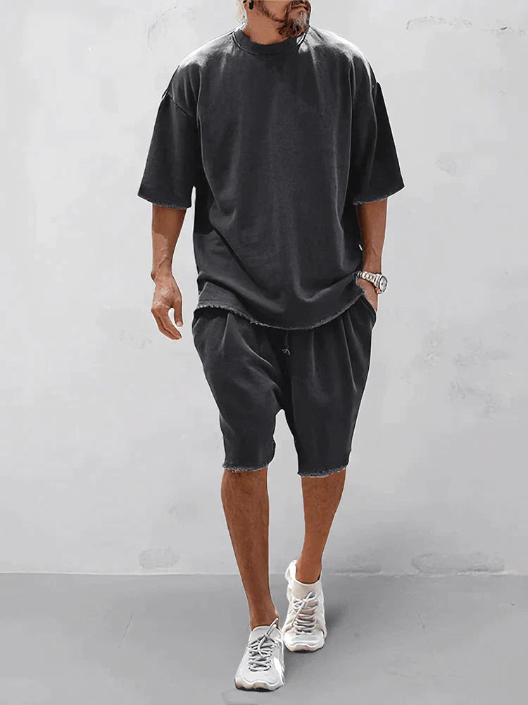 Lightweight Men's Summer Set – Comfortable and Modern Casual Outfit