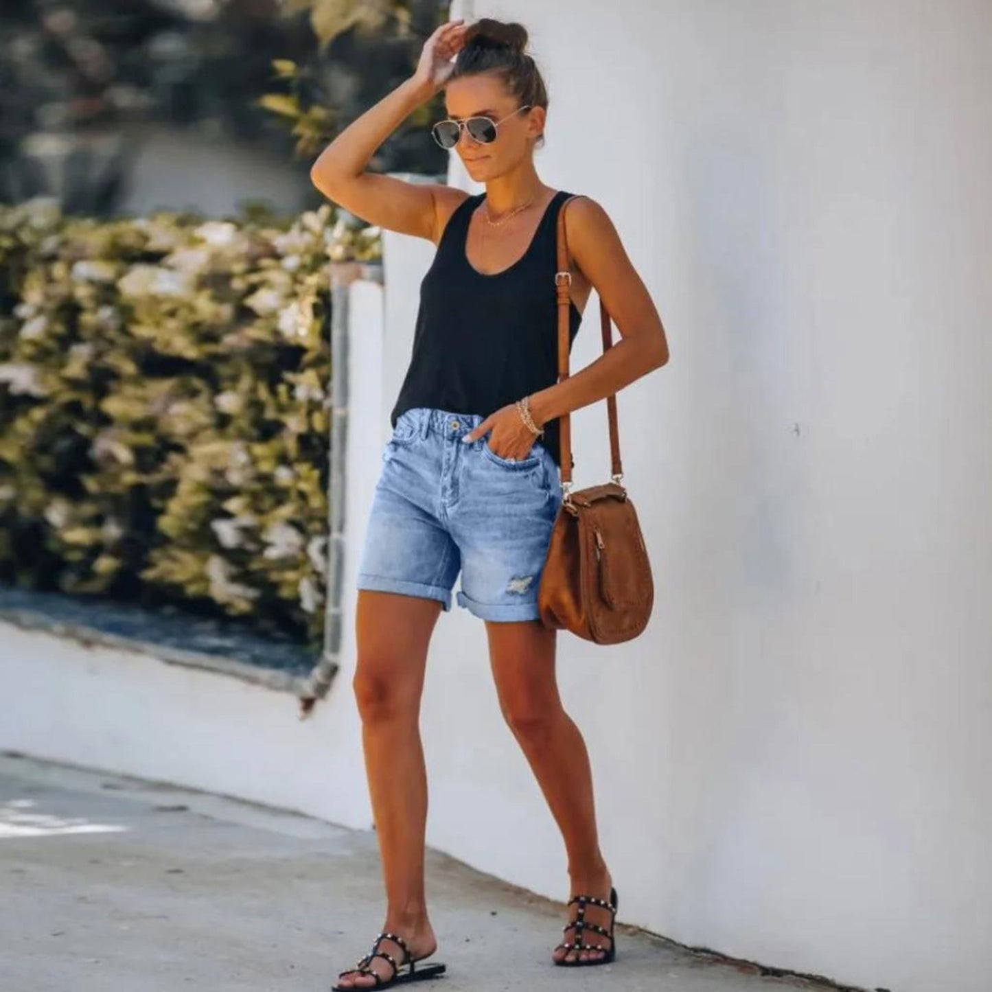 Short en jean taille haute décontracté – Look estival incontournable