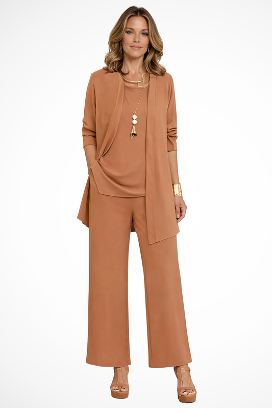 Elegant three-piece set for women – Chic and sophisticated style for business evenings