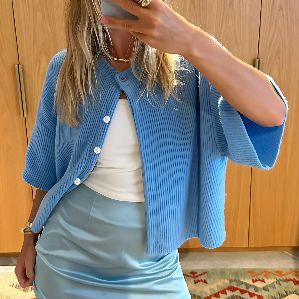 Gilet da donna a maniche corte con bottoni - Chic e leggero