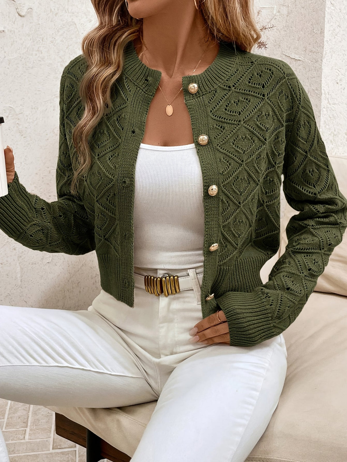 Cardigan femme boutonne ajoure - Elegant et leger