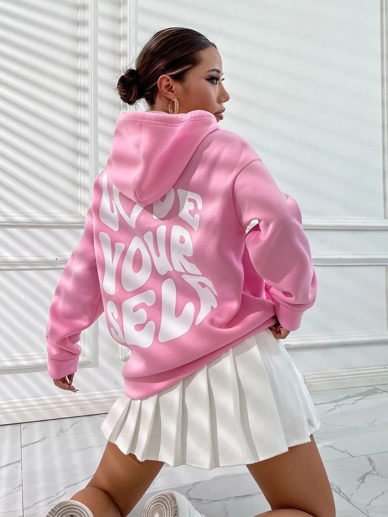 Sweat a Capuche Doux Femme Luxe – Style Chaud Cocooning et Moderne.