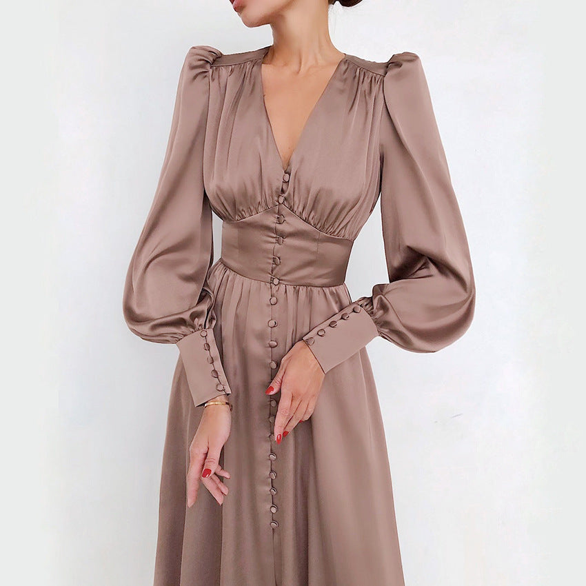 Robe Mi-Longue Élégante en Satin – Manches Bouffantes Boutonnée