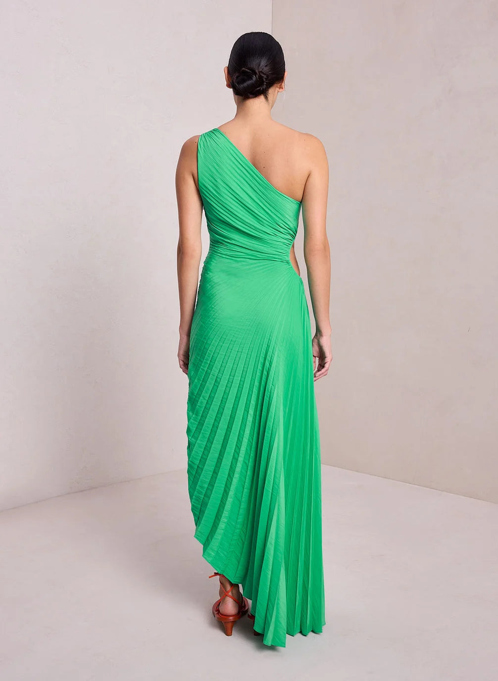 Asymmetric pleated maxi dress for women - Elegant and flowing