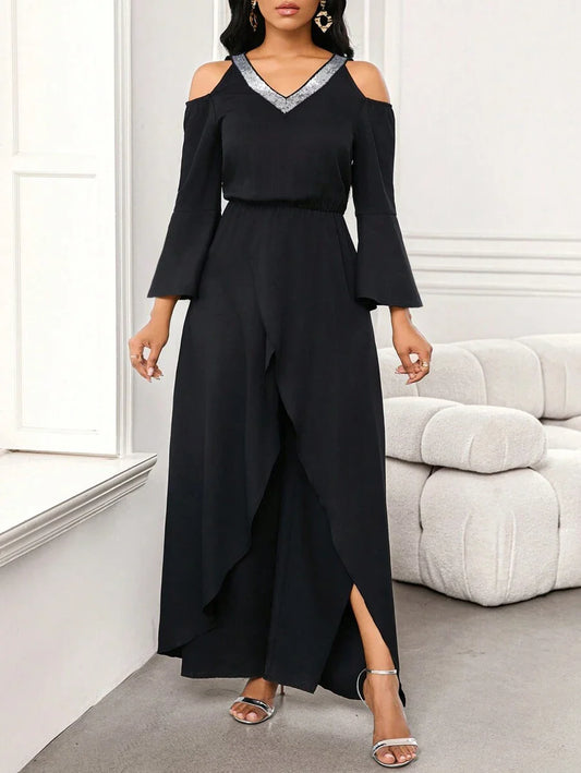 Elegant Black Jumpsuit for Women – V-Neck with Contrasting Topstitching