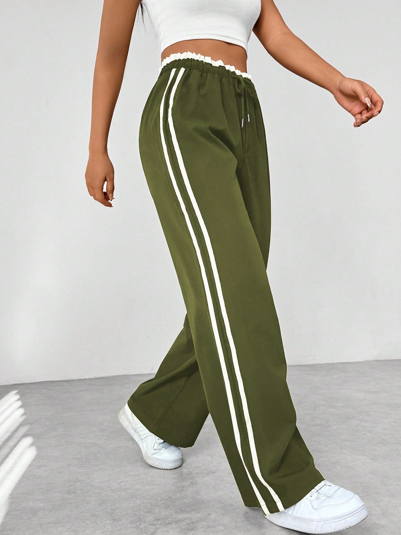 Pantalon large tendance sportif pour femme