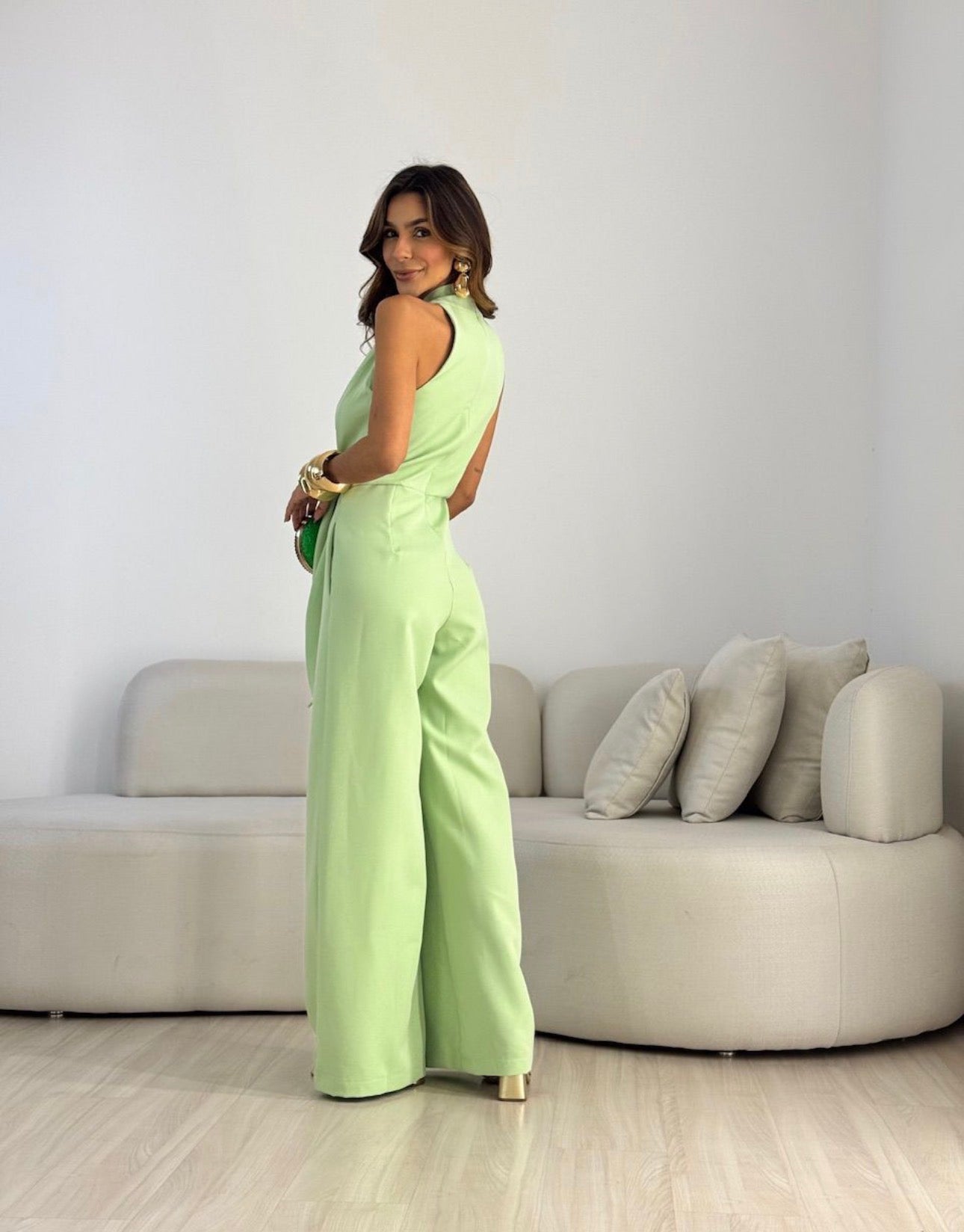 Sleeveless backless women's jumpsuit - Flowing and elegant