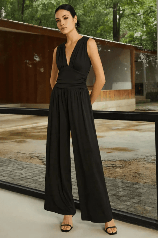 Elegant Modern Women's Jumpsuit - Chic V-Cut Collar