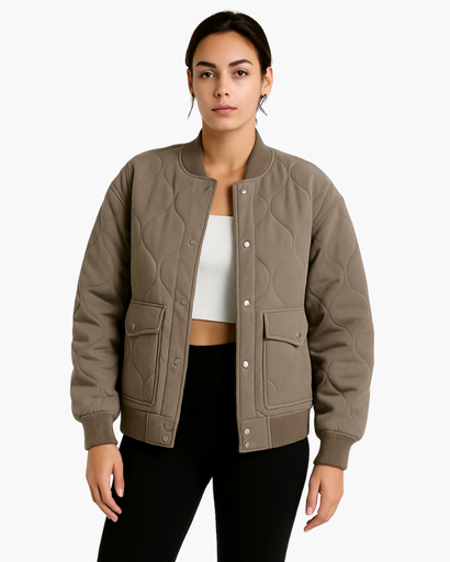 Oversized down jacket for women – Urban style and cozy comfort