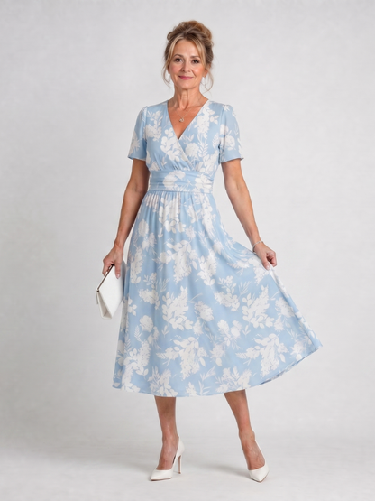 Women's floral midi dress with V-neck and short sleeves - Lightweight and summery