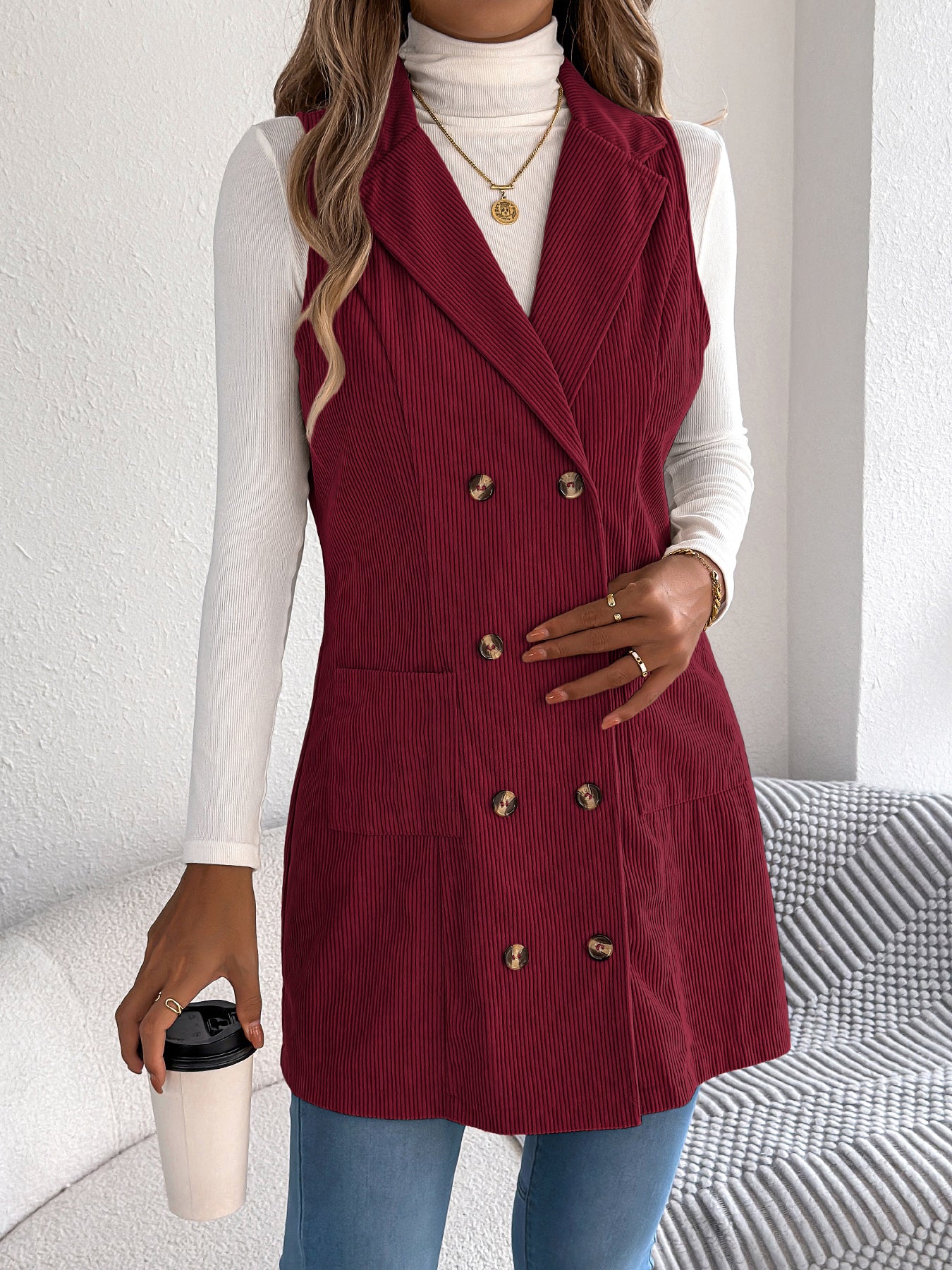 Veste-gilet longue en velours côtelé unie pour femme – Modèle décontracté à double boutonnage et poches, idéal pour jouer les superpositions