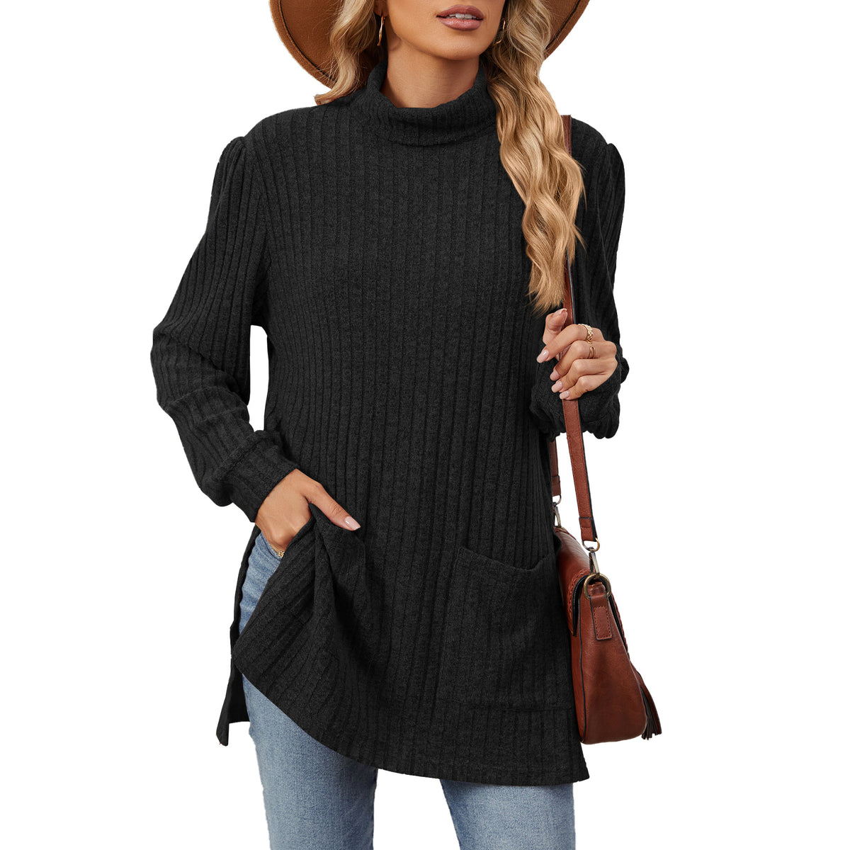 Women's turtleneck T-shirt with slits - Loose-fitting and practical