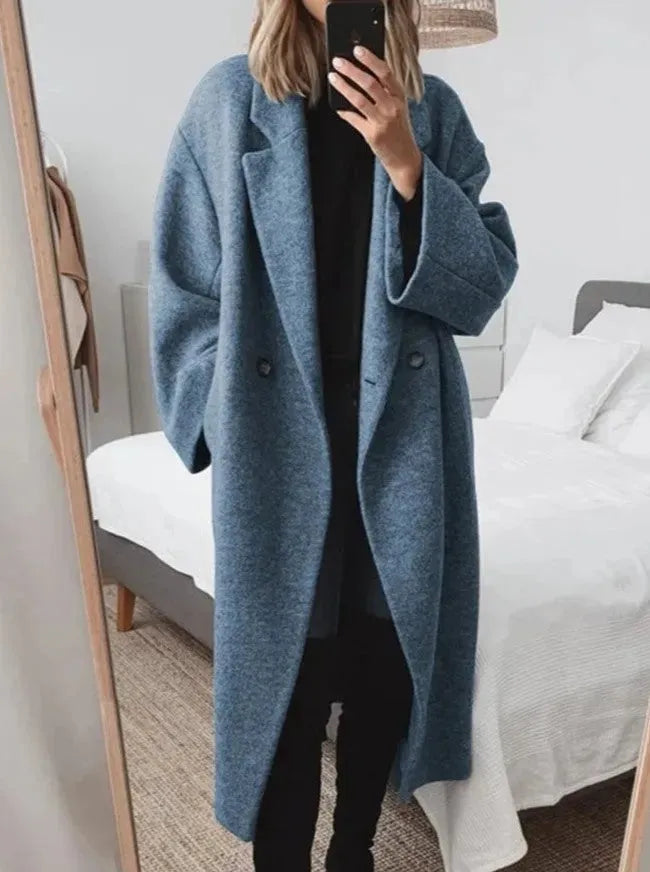 Abrigo largo de corte relajado para mujer - Elegante y versátil