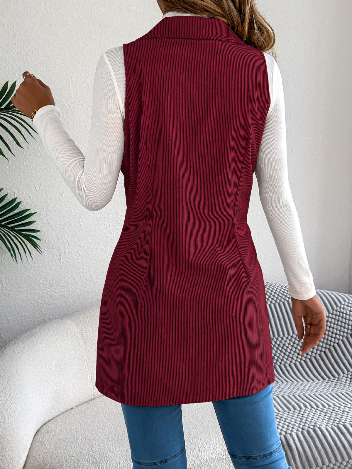 Veste-gilet longue en velours côtelé unie pour femme – Modèle décontracté à double boutonnage et poches, idéal pour jouer les superpositions