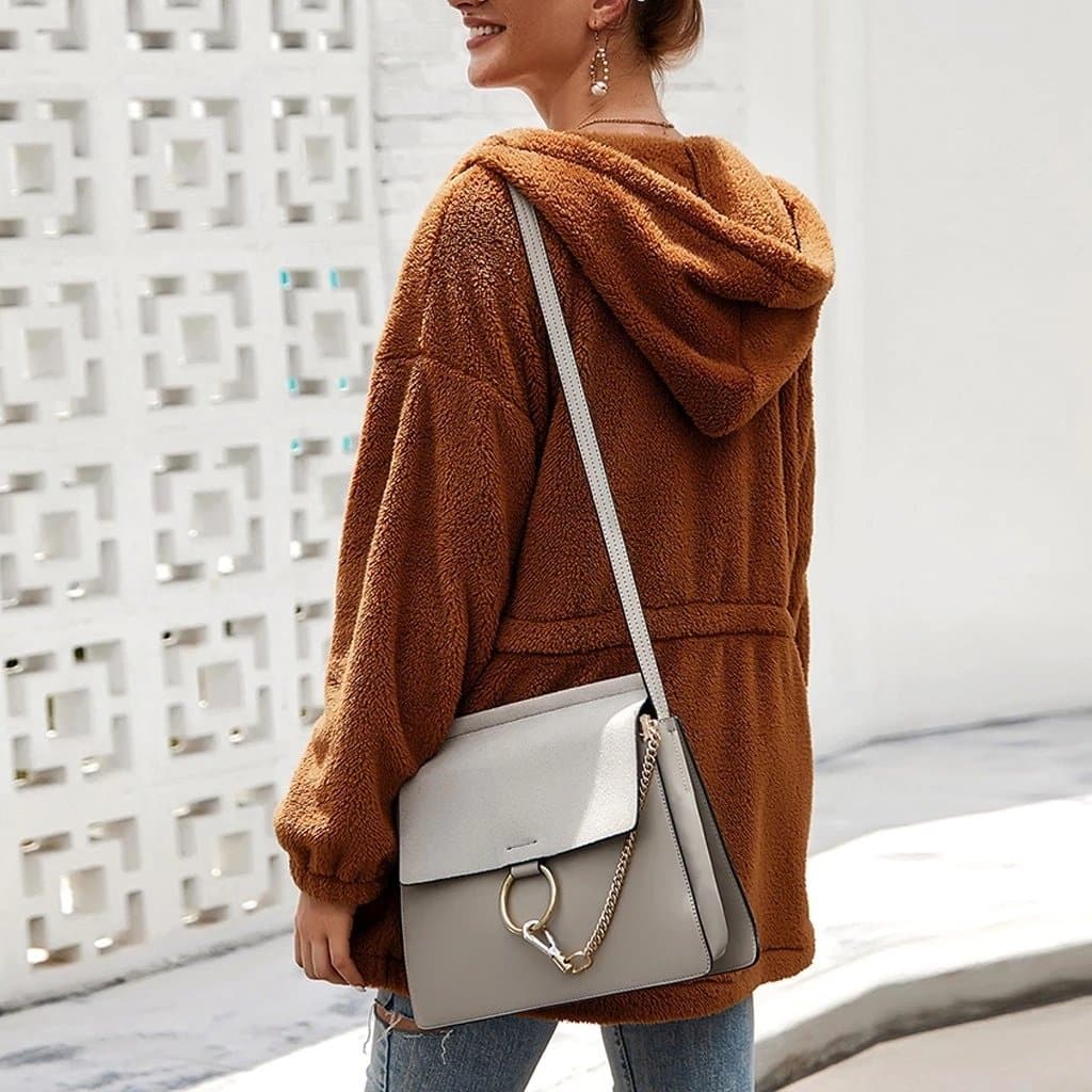 Veste Polaire Épaissie Oversize Femme avec Capuche – Confort Élégant pour l’Hiver