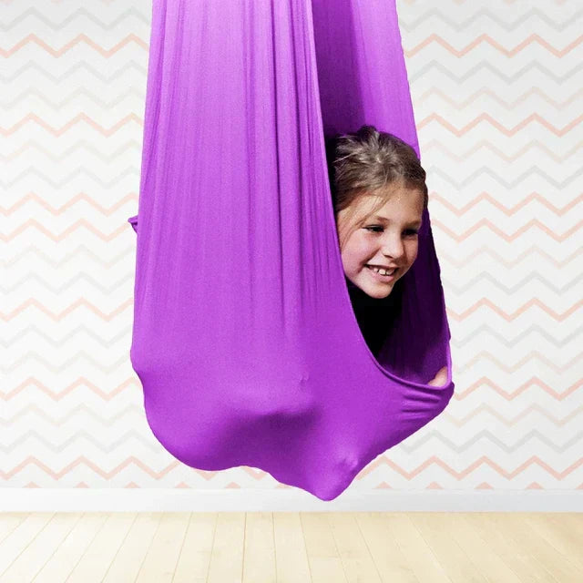 Balançoire Thérapeutique pour Enfants – Apaisante et Ludique