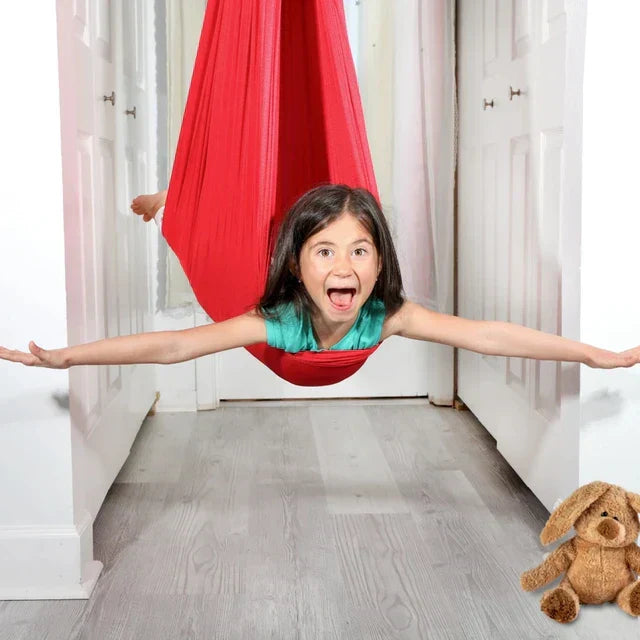 Balançoire Thérapeutique pour Enfants – Apaisante et Ludique