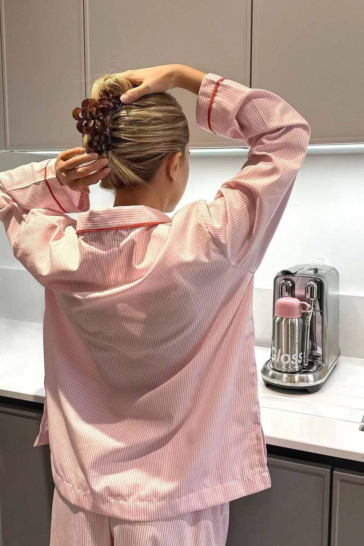 Women's Two-Piece Heart Pajama Set - Soft and Comfortable