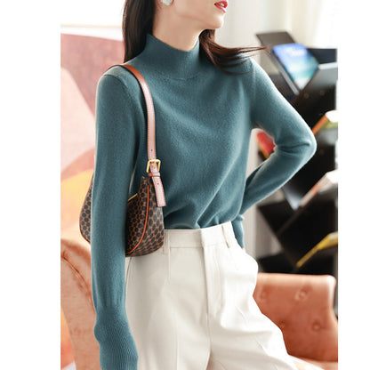 Basic women's high-neck sweater - Soft and essential