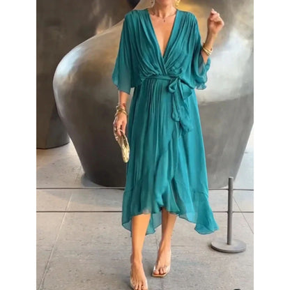Robe femme élégante fluide col V en mousseline – Moderne, légère, polyvalente