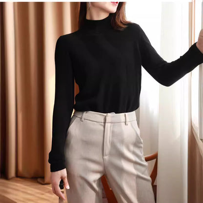 Basic women's high-neck sweater - Soft and essential