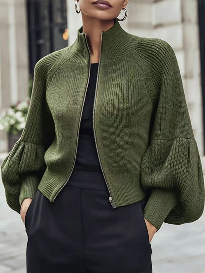 Women's fuzzy lantern-sleeve sweater - Soft and textured